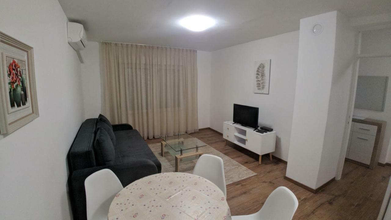 City Mid Mostar Apartment Экстерьер фото