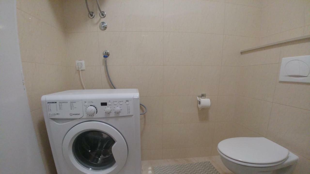 City Mid Mostar Apartment Экстерьер фото